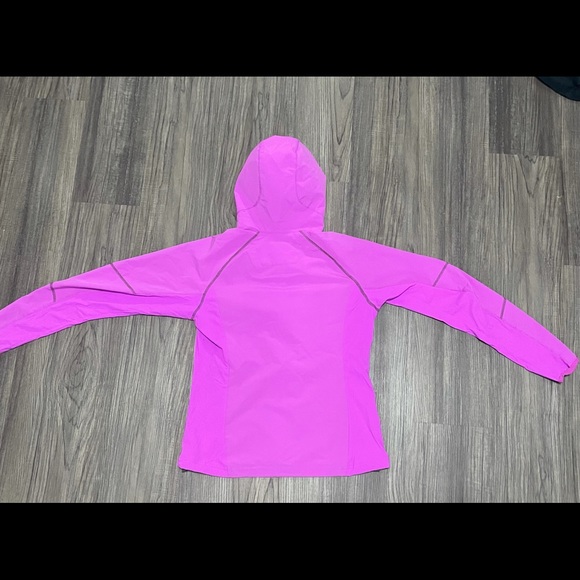 Columbia shell. Pink-size Large - Picture 1 of 2